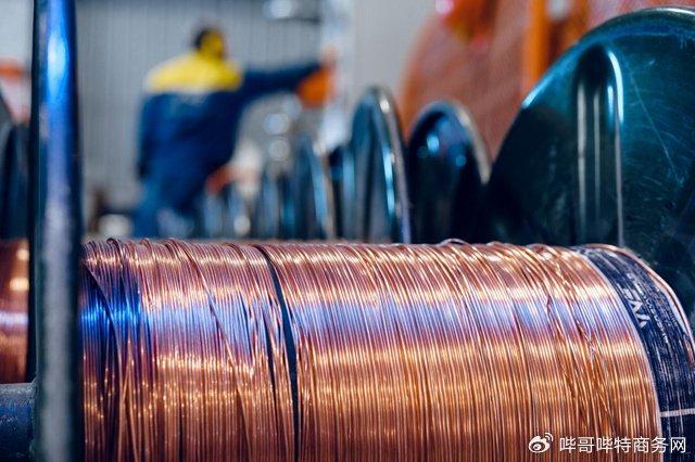 国际铜期货6月19日主力小幅上涨0.63% 收报70440.0元