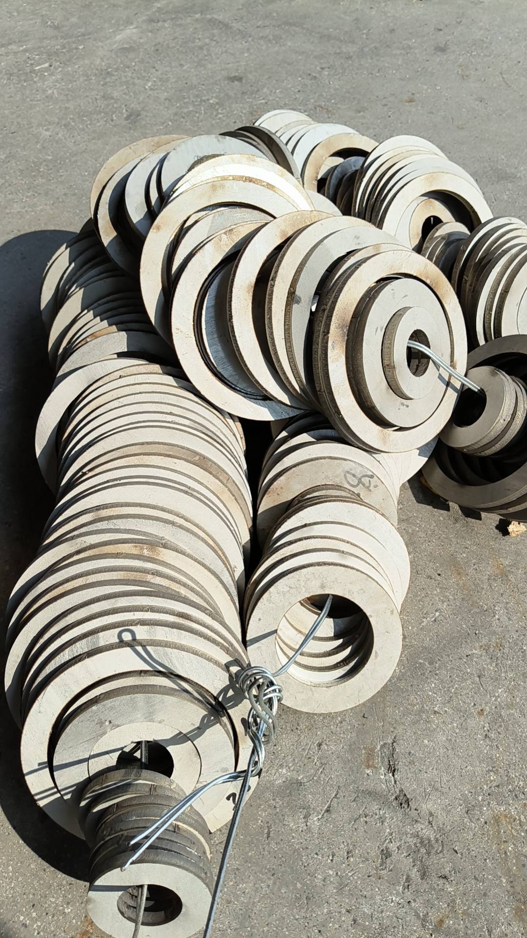 （2024年11月22日）今日伦铜期货价格行情查询