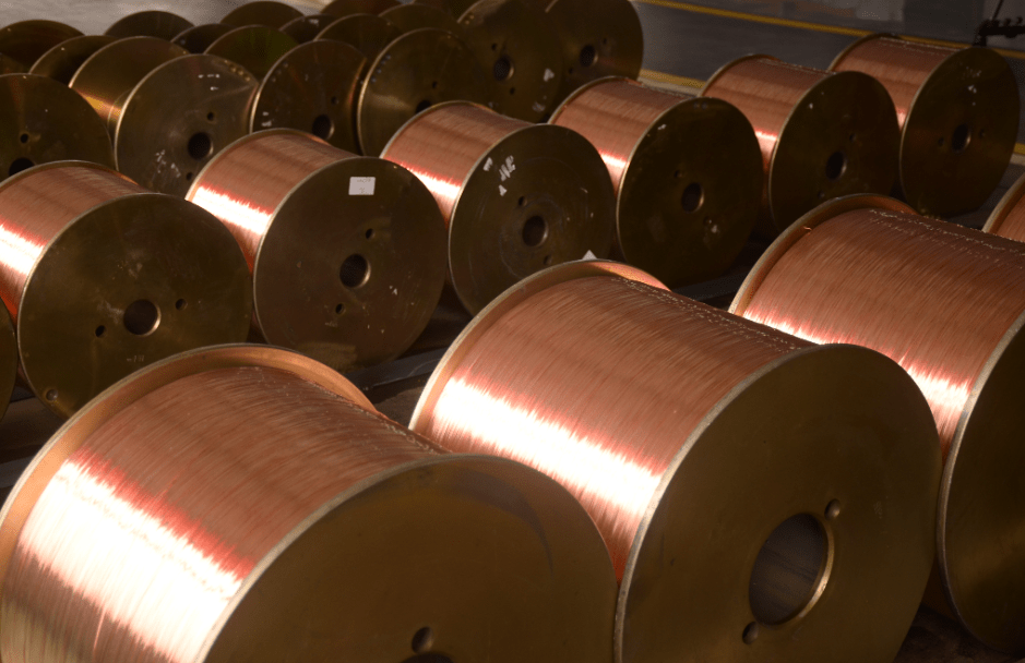 12月30日收盘国际铜期货持仓较上日增持47手